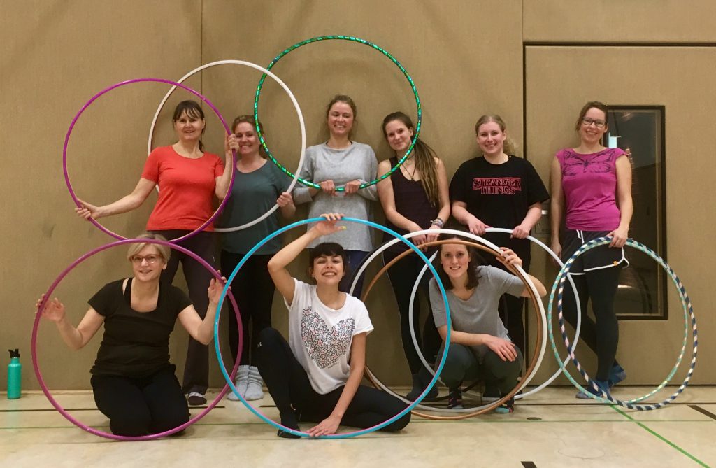 www.hulathehoop.de